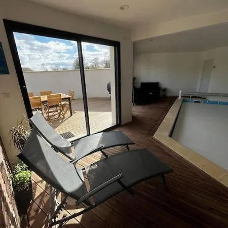 Ferienhaus A L Oree Du Bois Piscine Interieure Privee Sans Vis A Vis Auvilliers