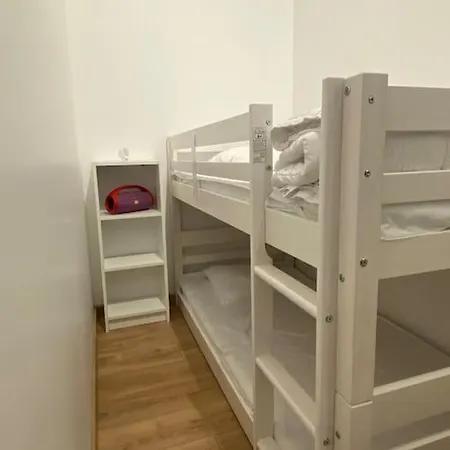 A L Oree Du Bois Piscine Interieure Privee Sans Vis A Vis Auvilliers