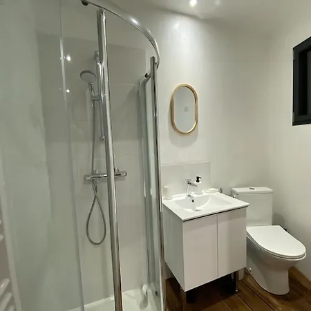 Holiday home A L Oree Du Bois Piscine Interieure Privee Sans Vis A Vis *