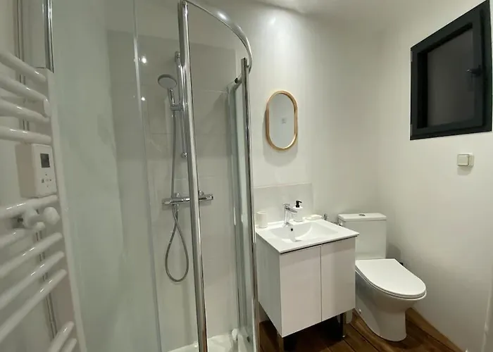 Hébergement de vacances A L Oree Du Bois Piscine Intérieure Privée Sans Vis à Vis *